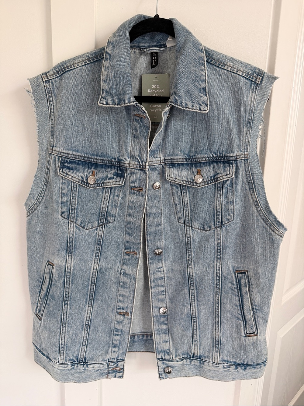 H&M Women’s Light Wash Denim Vest - Sleeveless Jean Jacket